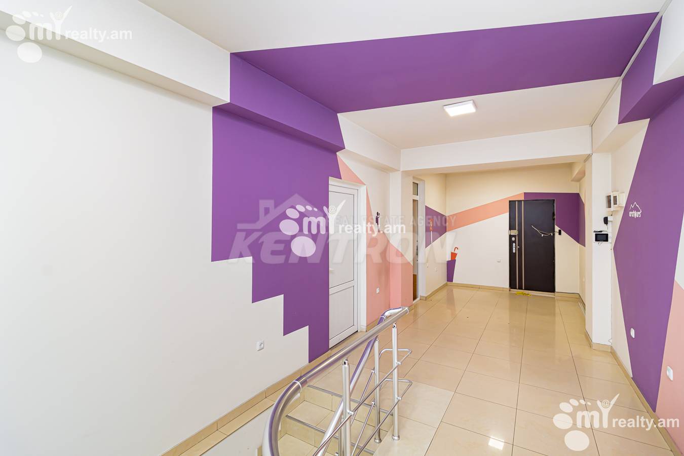 Снять коммерческoе помещение Корюн ул, Центр Ереван, 153681