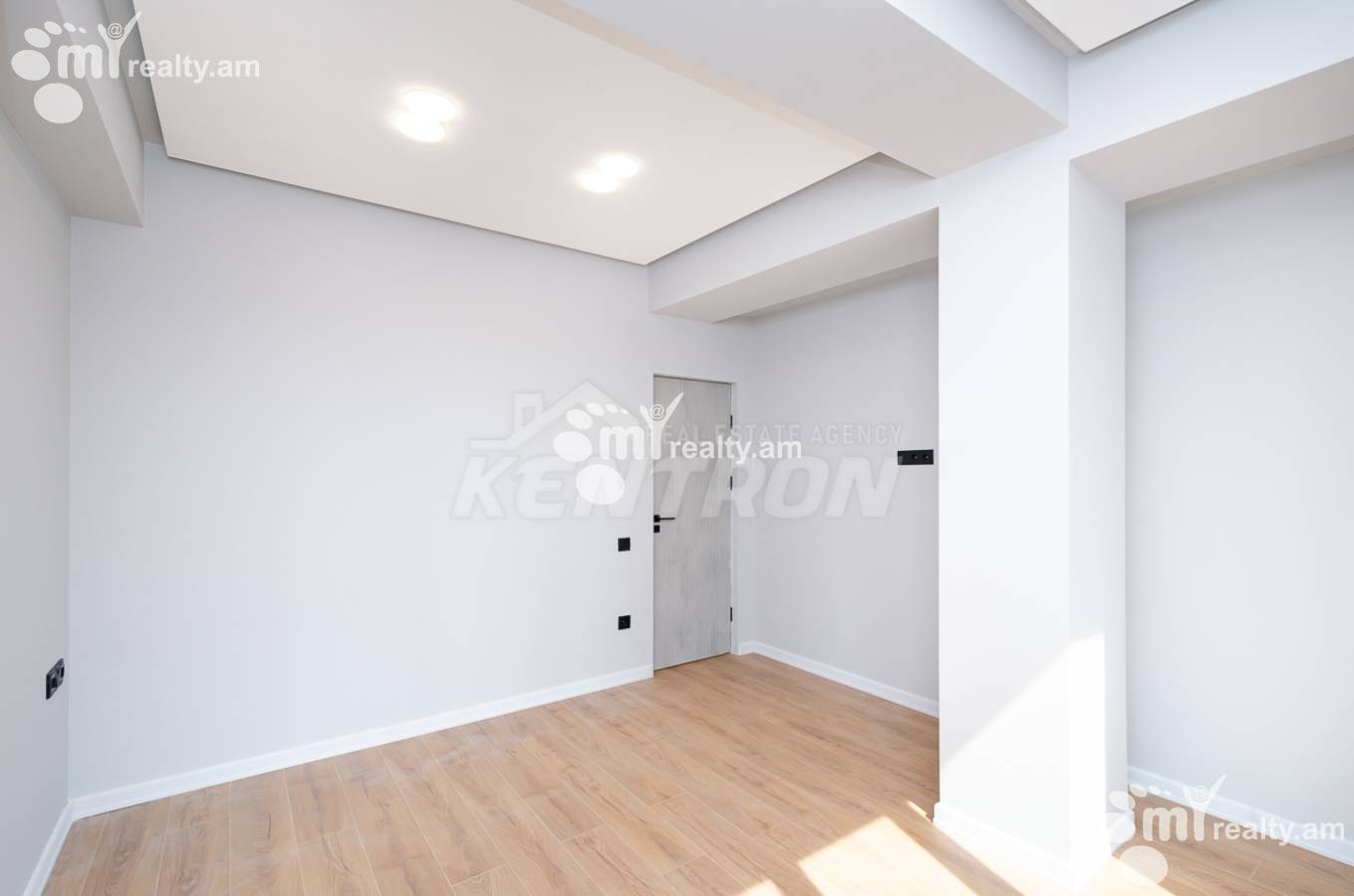 3 սենյականոց բնակարան  Սայաթ-Նովայի պող, Կենտրոն Երևան, 148909