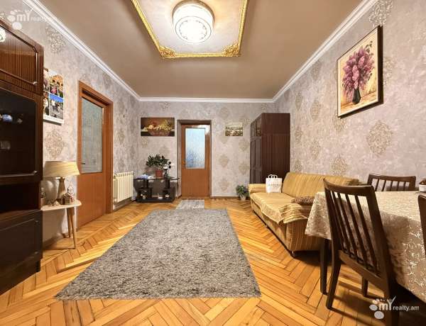 3-senyakanoc-bnakaran-vacharq-Yerevan-Arabkir