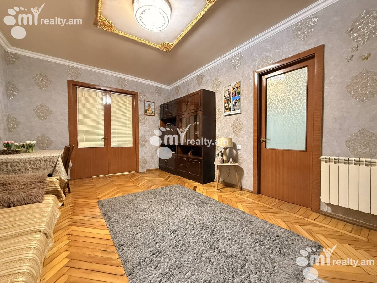 3 սենյականոց բնակարան  Ա. Խաչատրյան փող, Արաբկիր Երևան, 157131