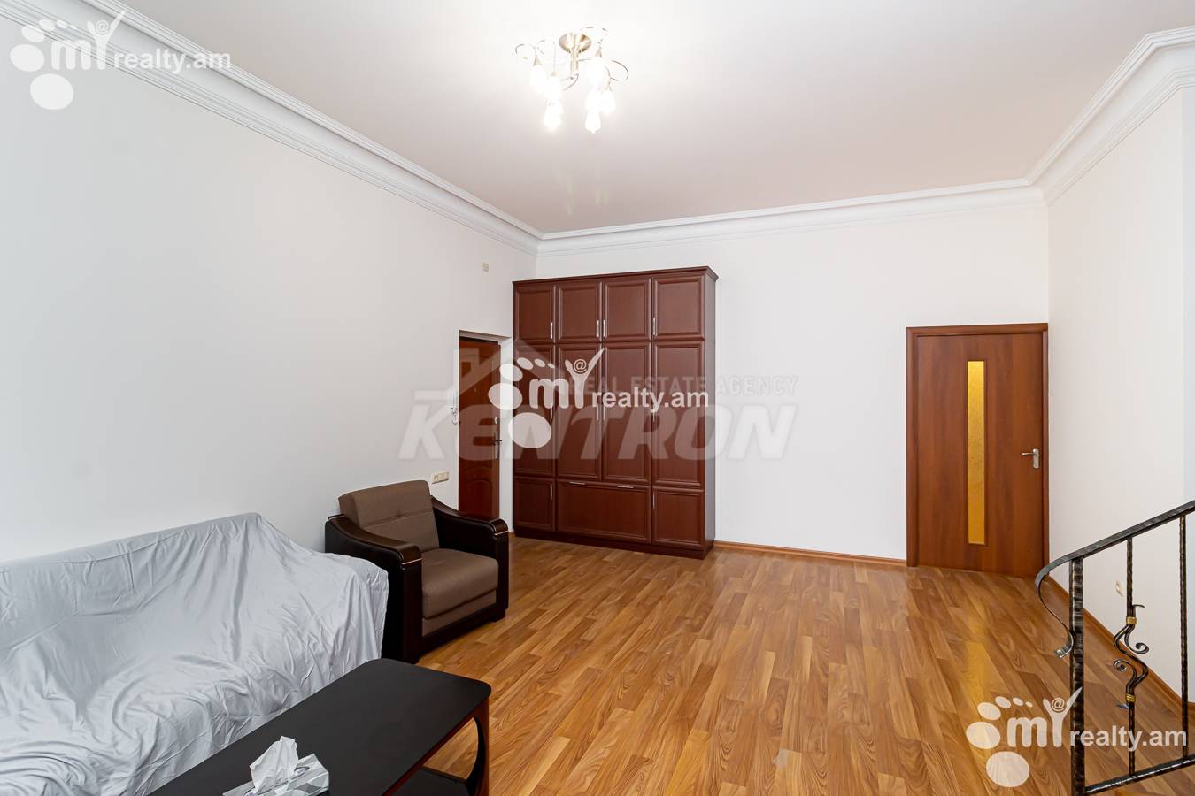 4 bedroom apartment for sale Baghramyan Ave (Kentron), Center Yerevan, 153674