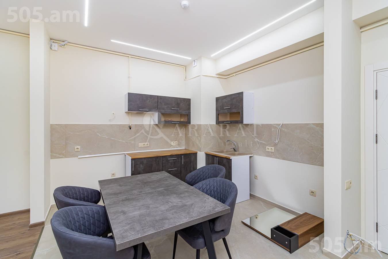 2 սենյականոց բնակարան  Ն. Տիգրանյան փող փակ, Արաբկիր Երևան, 149571