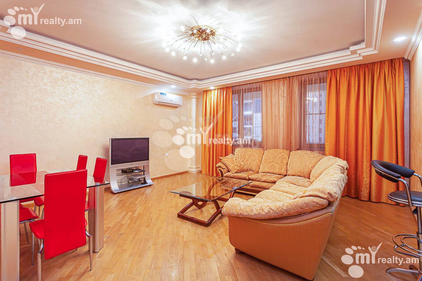 Купить 3 комнатную квартиру Екмалян ул, Центр Ереван, 153469