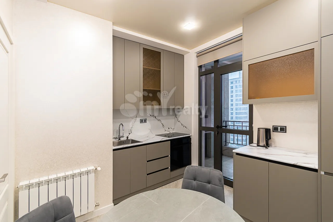 3 bedroom apartment for rent Arshakunyats Ave, Center Yerevan, 159616