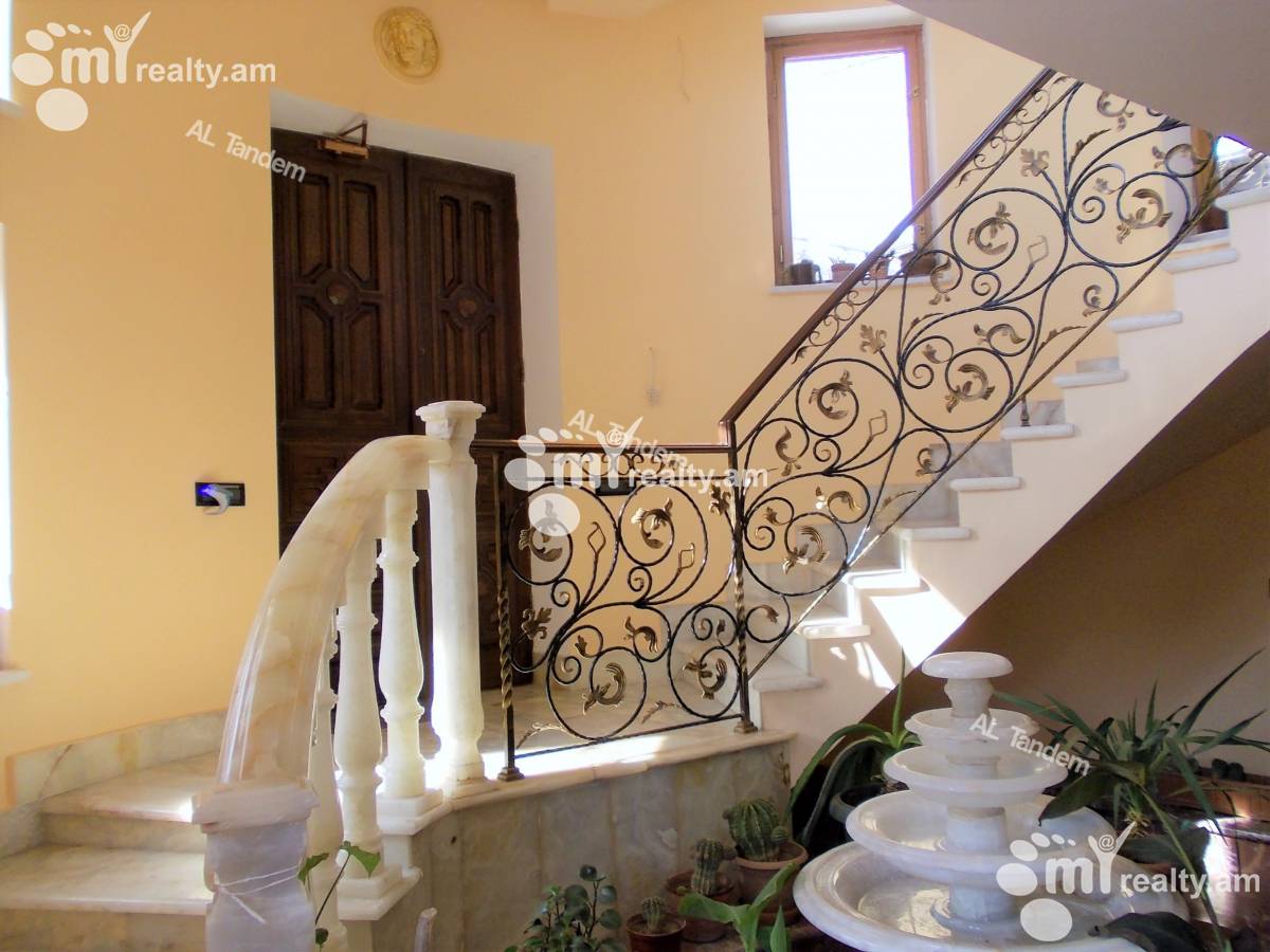 House for rent خیابان باربیوس, عربگیر ایروان, 130781