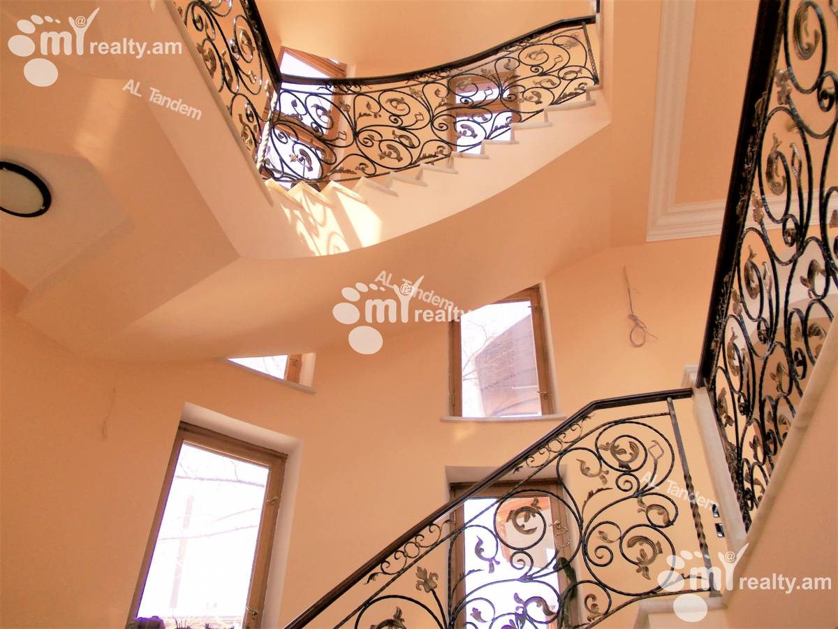 House for rent خیابان باربیوس, عربگیر ایروان, 130781