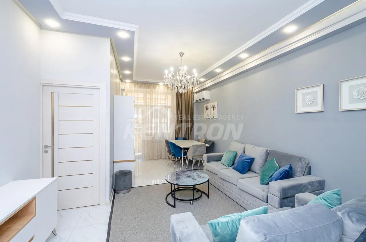 3 bedroom apartment for rent خیابان یِکمالیان, مرکز شهر ایروان, 158954