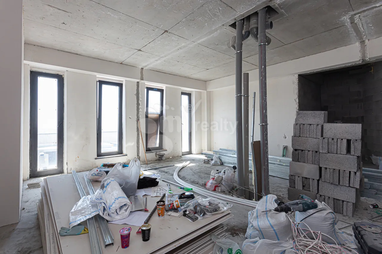 4 bedroom apartment for sale Aghbyur Serob St, Arabkir Yerevan, 161416