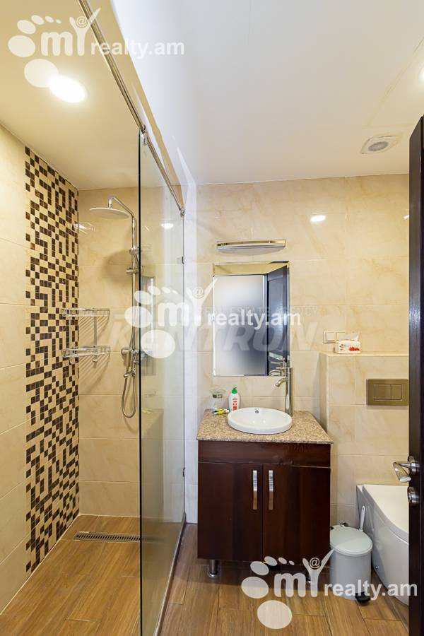 2 սենյականոց բնակարան վարձով Բուզանդի փող, Կենտրոն Երևան, 154738