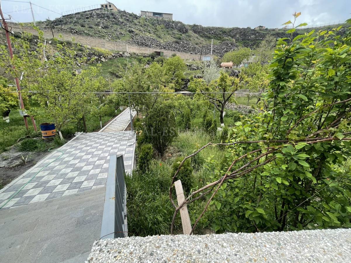 House for sale  Ptghni, Ptghni Kotajk, 121606