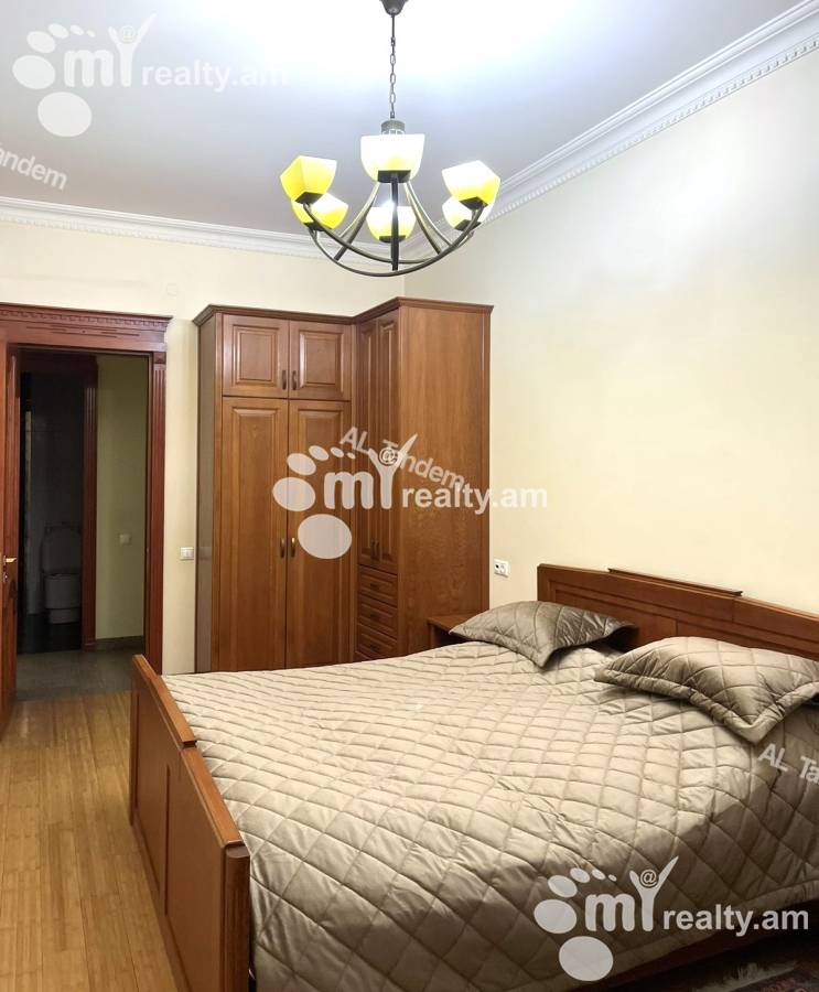 3 bedroom apartment for sale خیابان آرام, مرکز شهر ایروان, 138833