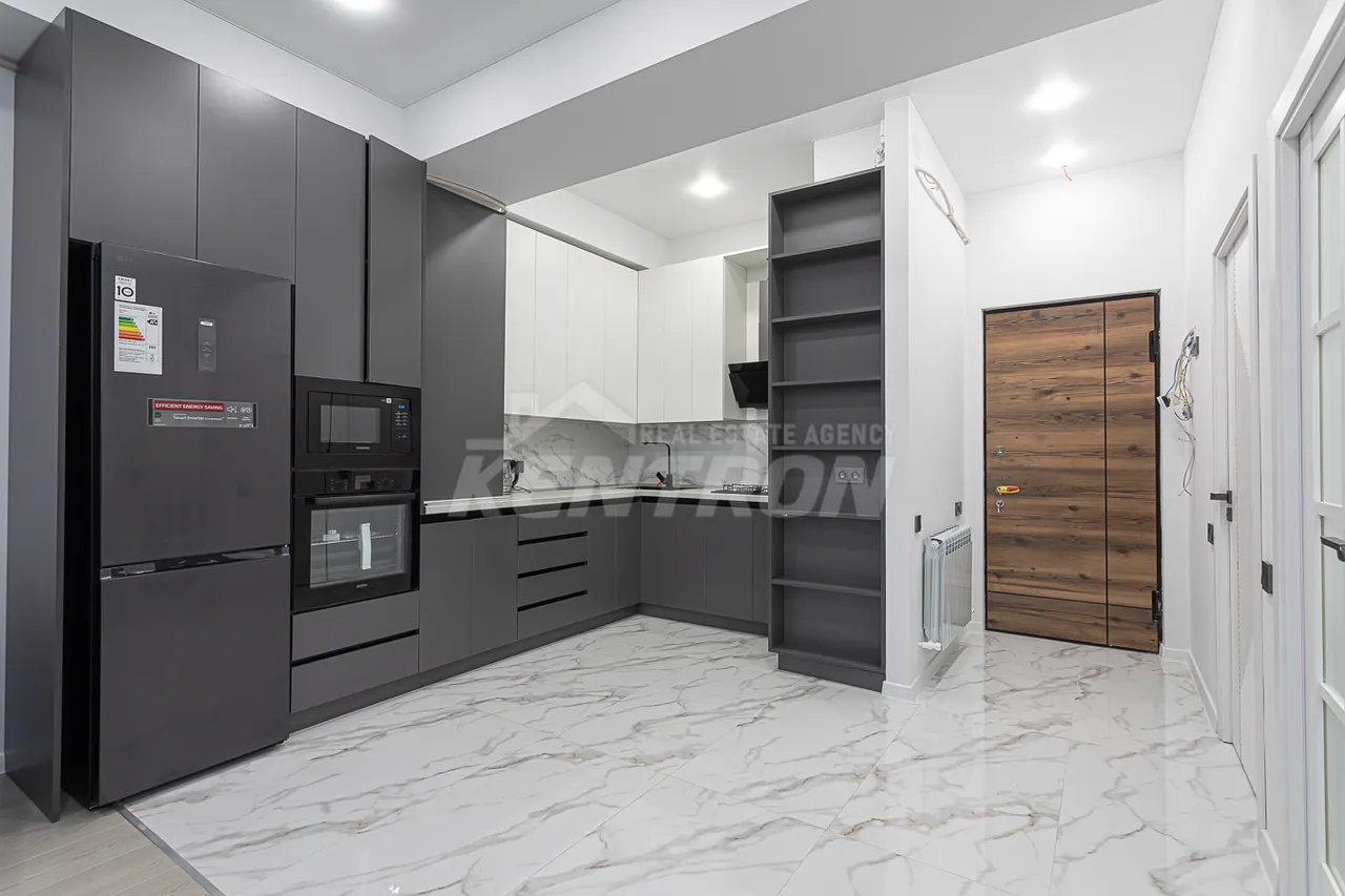 3 bedroom apartment for sale Komitas Ave, Arabkir Yerevan, 157456