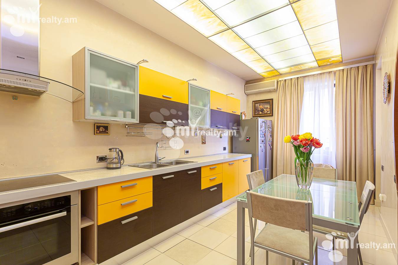 Купить 4 комнатную квартиру Пушкин ул, Центр Ереван, 145800