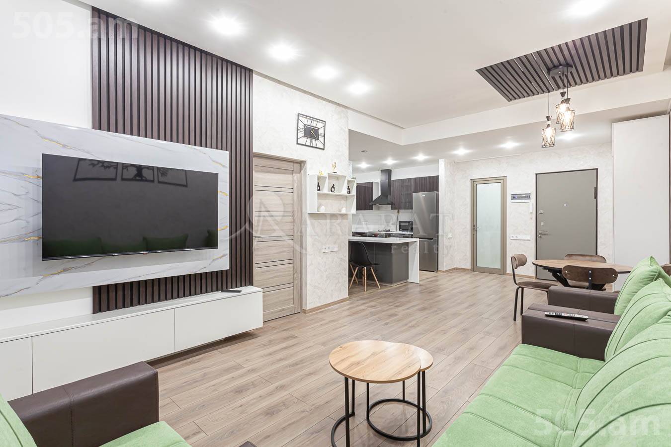 3 սենյականոց բնակարան  Միկոյան փող, Դավթաշեն Երևան, 154276