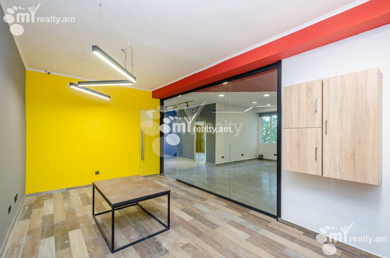 Commercial for rent خیابان ن. زاریان, عربگیر ایروان, 152741