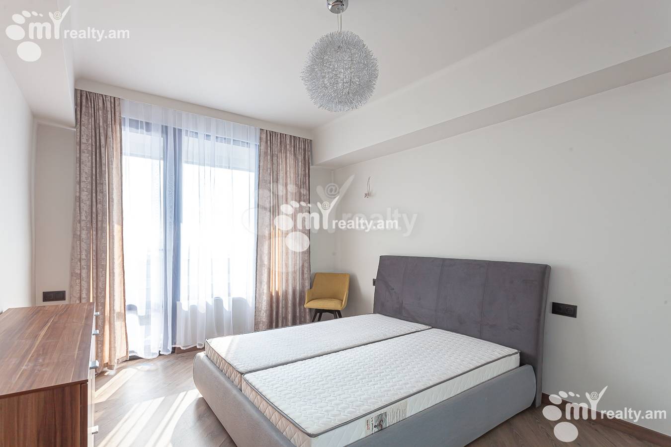 3 bedroom apartment for sale خیابان تیگران مِتس, مرکز شهر ایروان, 144305