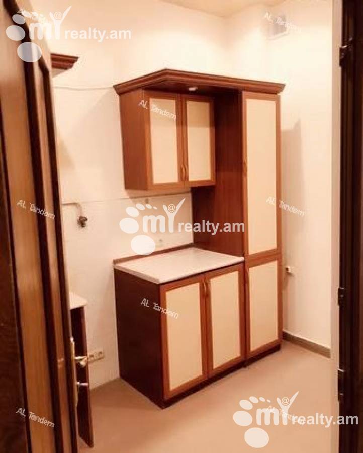 Commercial property for sale Nalbandyan St, Center Yerevan, 122595