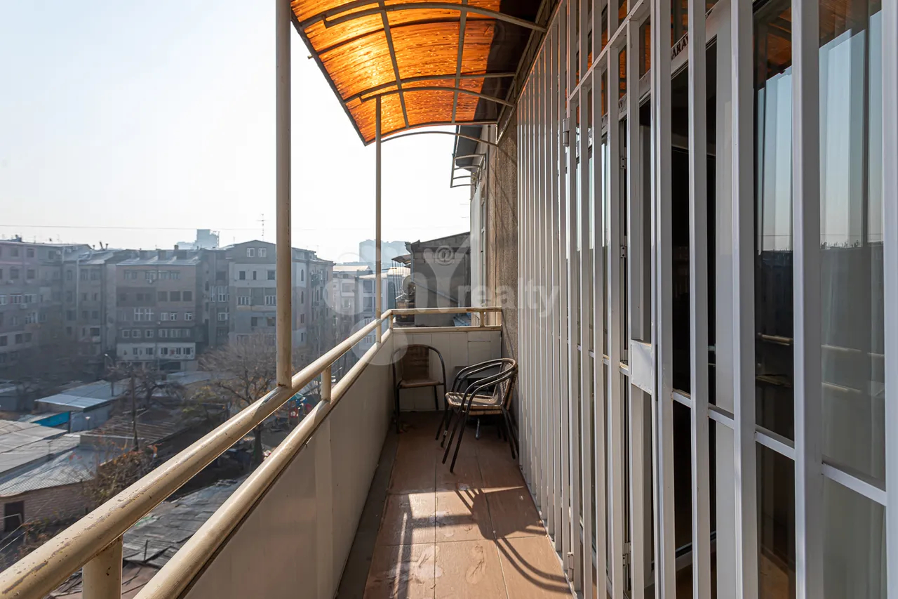 5 bedroom apartment for rent Spendiaryan St, Center Yerevan, 158573