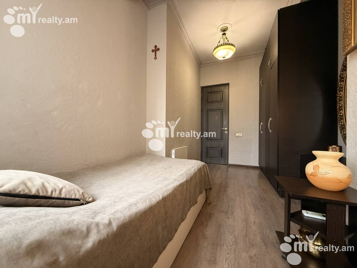 Купить 3 комнатную квартиру Ханзадян ул, Норк-Мараш Ереван, 156436