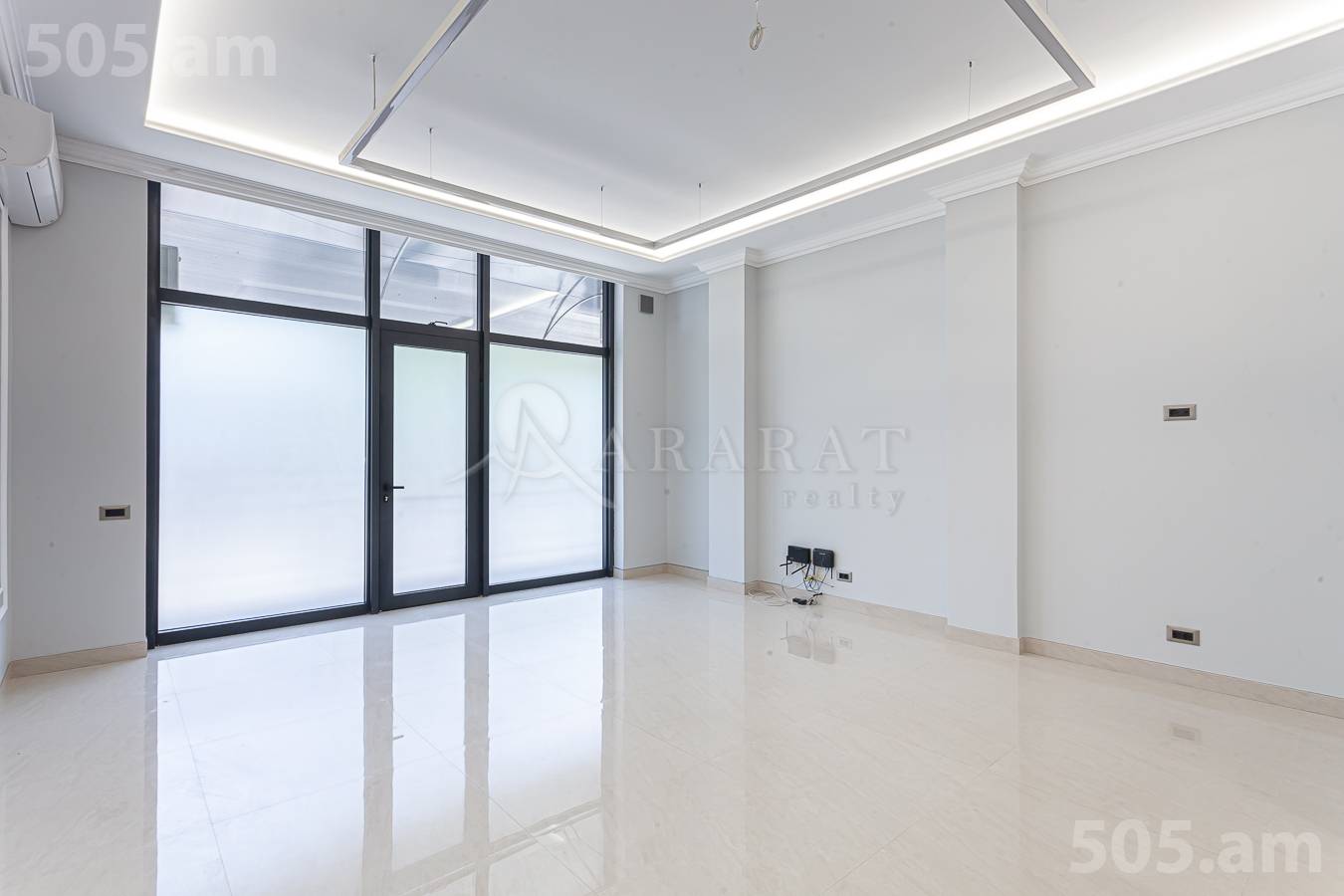 Commercial for rent خیابان تومانیان, مرکز شهر ایروان, 151367