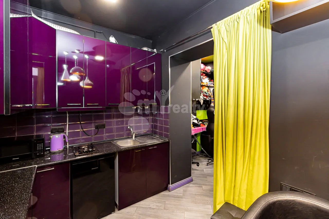 Commercial property for sale Orbeli Yeghbayrner   St, Arabkir Yerevan, 160092