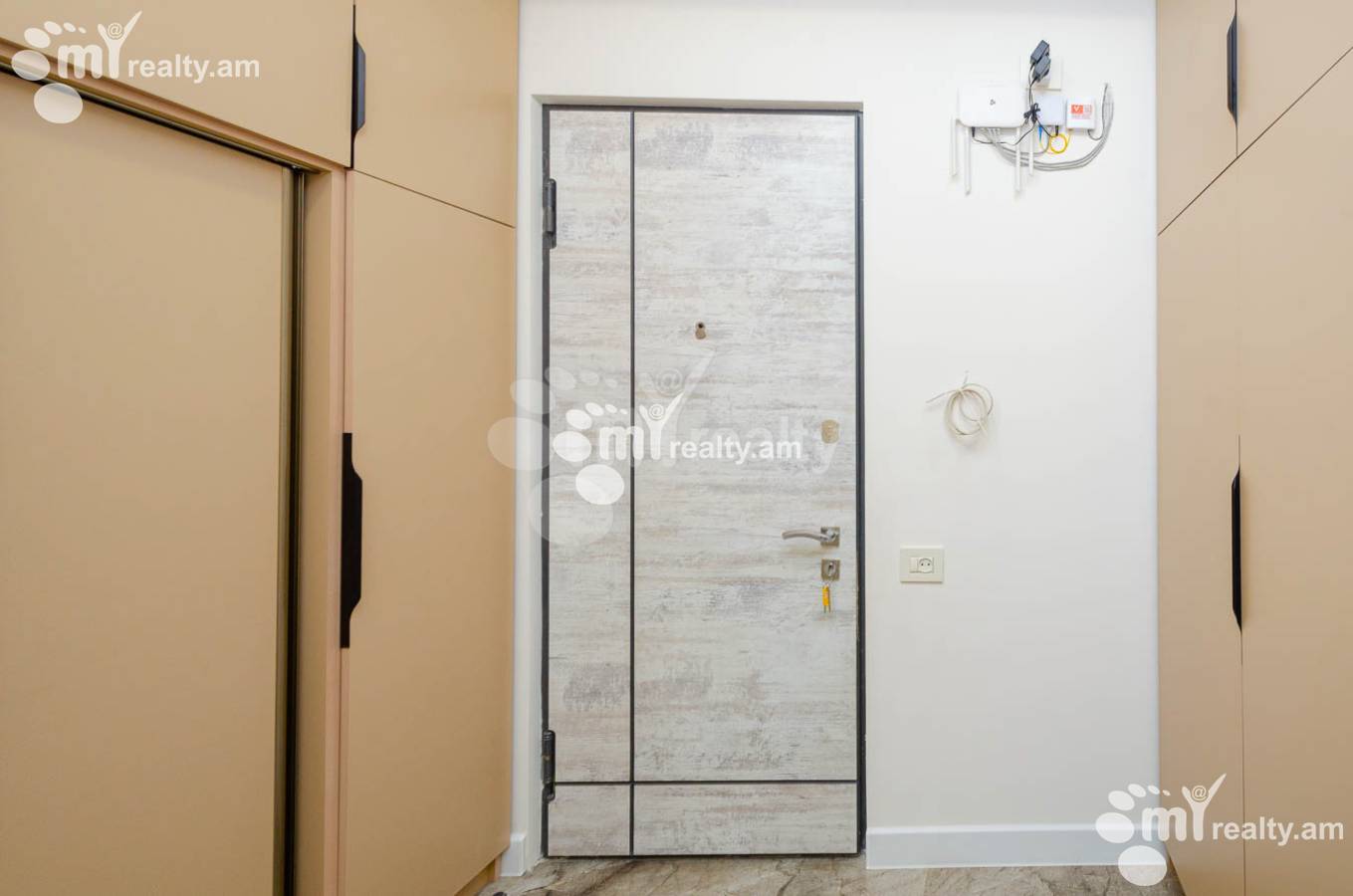 3 bedroom apartment for rent K. Ulnetsi St, Qanaqer- Sejtun Yerevan, 148627