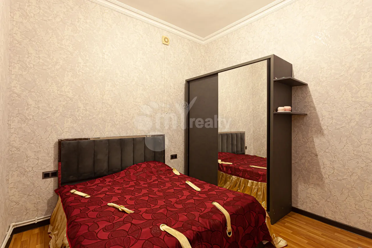 3 bedroom apartment for rent خیابان ماشتوتس, مرکز شهر ایروان, 161482