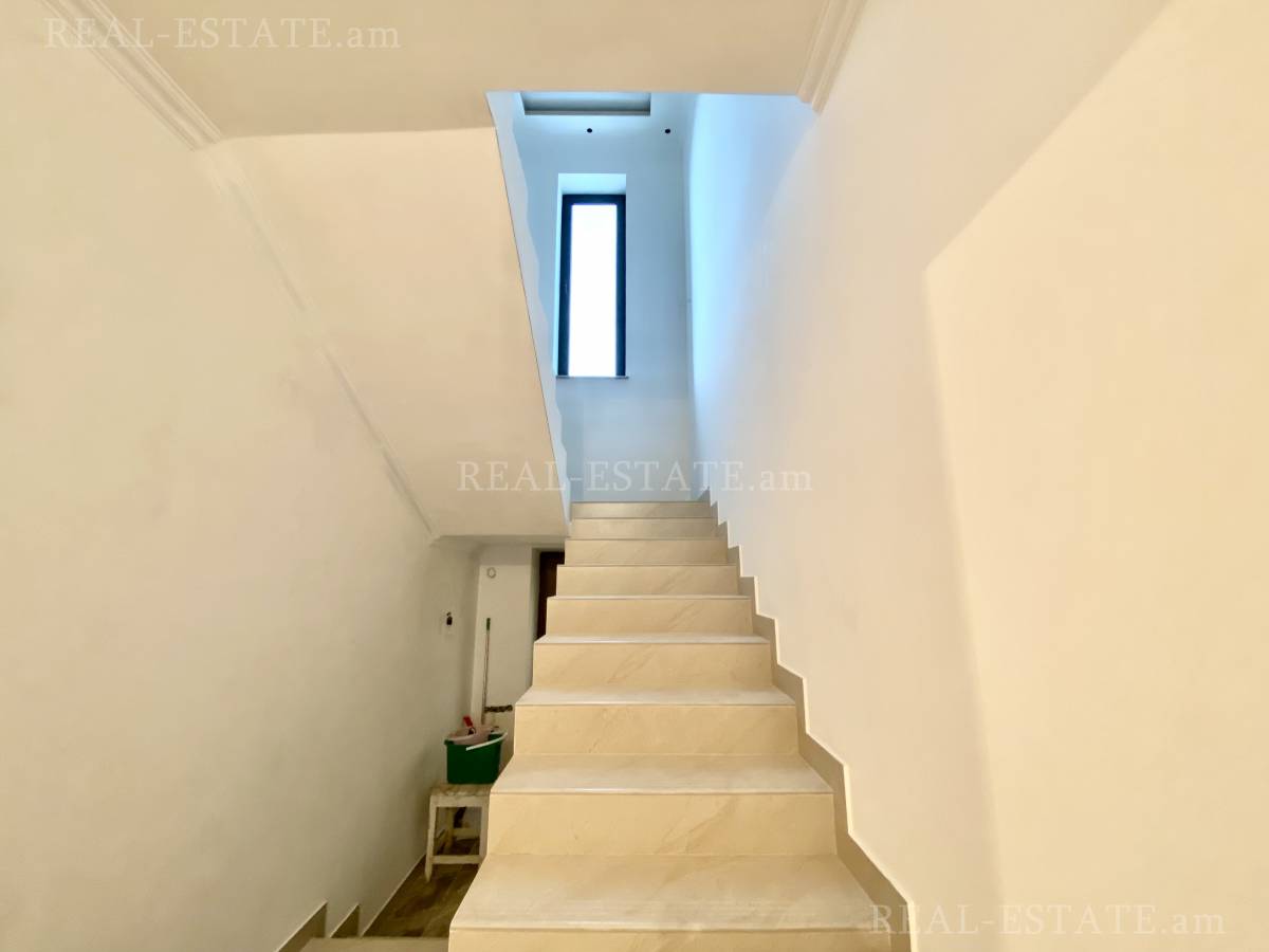 Առանձնատուն  Դավթաշեն 4 թաղ, Դավթաշեն Երևան, 122025