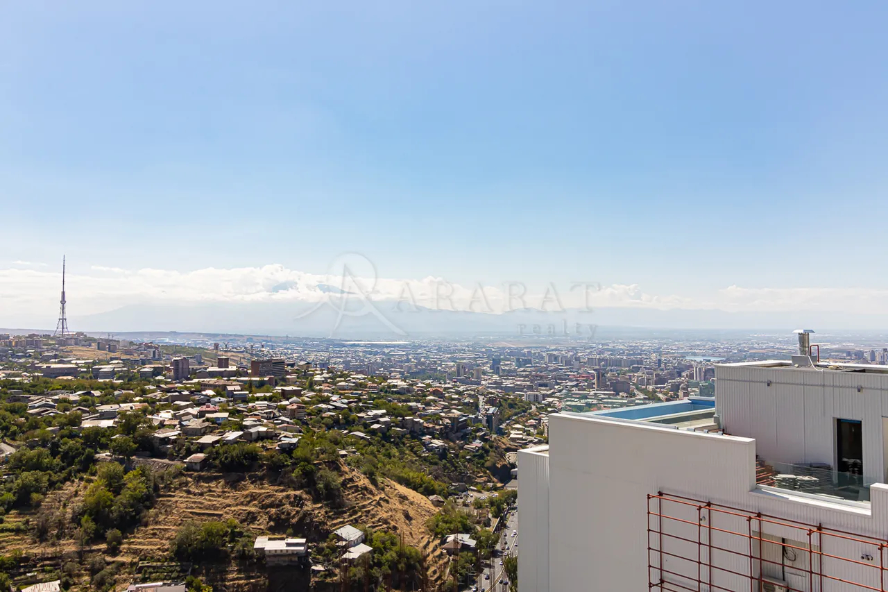 3 bedroom apartment for sale Gogol St, Qanaqer- Sejtun Yerevan, 157939