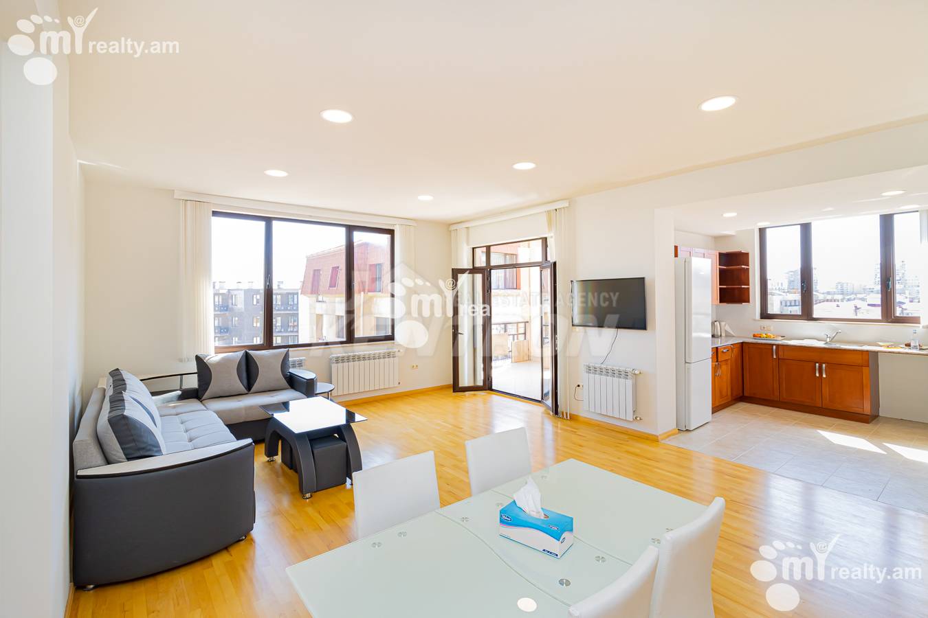 3 bedroom apartment for sale Antarayin St, Center Yerevan, 154887