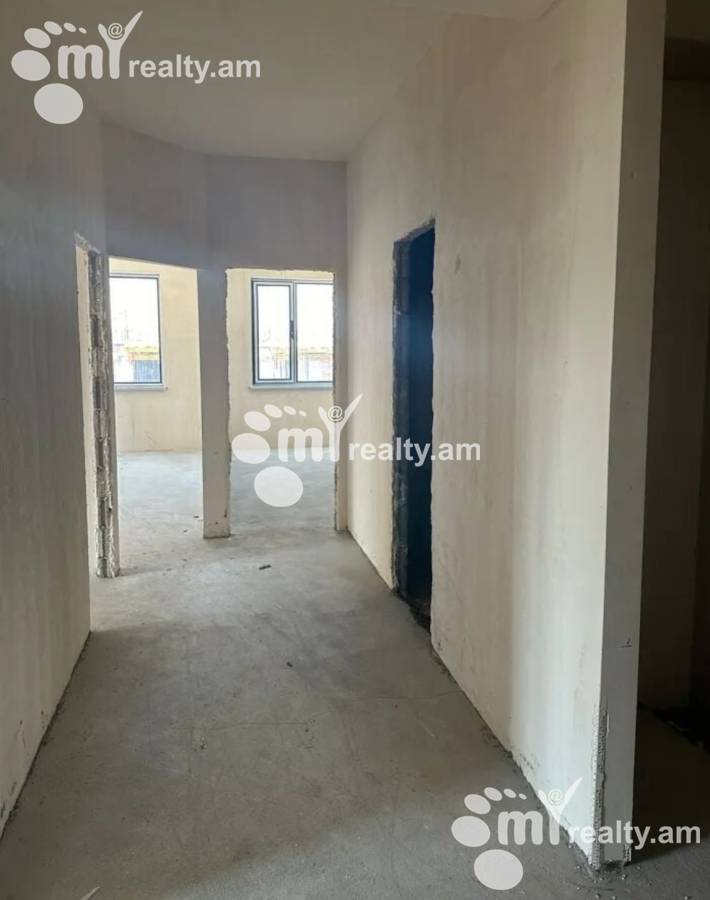 4 bedroom apartment for sale خیابان آدونس, عربگیر ایروان, 155990