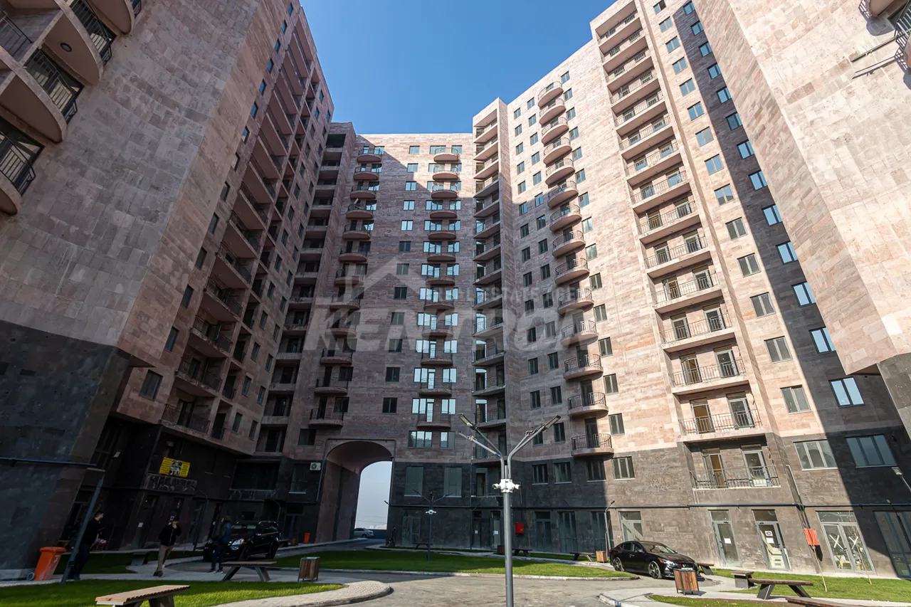 4 bedroom apartment for sale خیابان گیورجیان, نور نورک ایروان, 158497