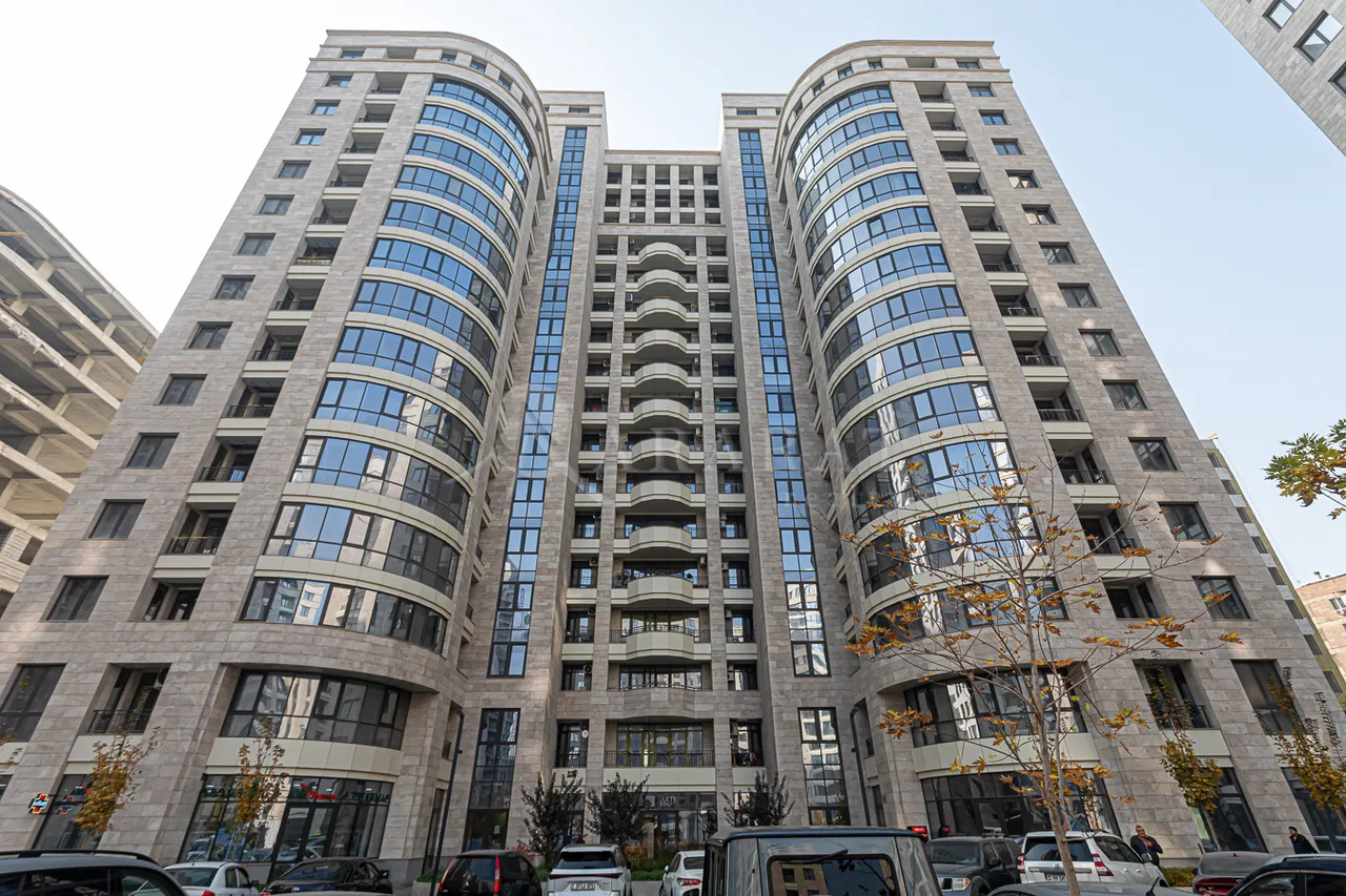 3 bedroom apartment for sale خیابان آرشاکونیاک, مرکز شهر ایروان, 157873