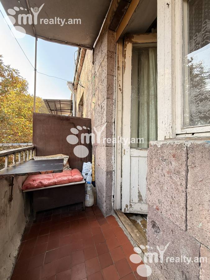 3 սենյականոց բնակարան  Ա. Խաչատրյան փող, Արաբկիր Երևան, 161214