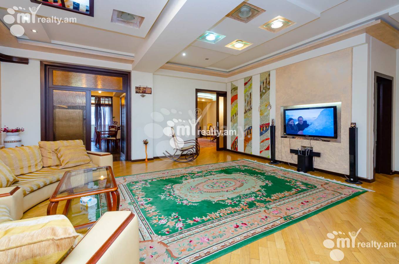 4 bedroom apartment for sale Yekmalyan St, Center Yerevan, 139982