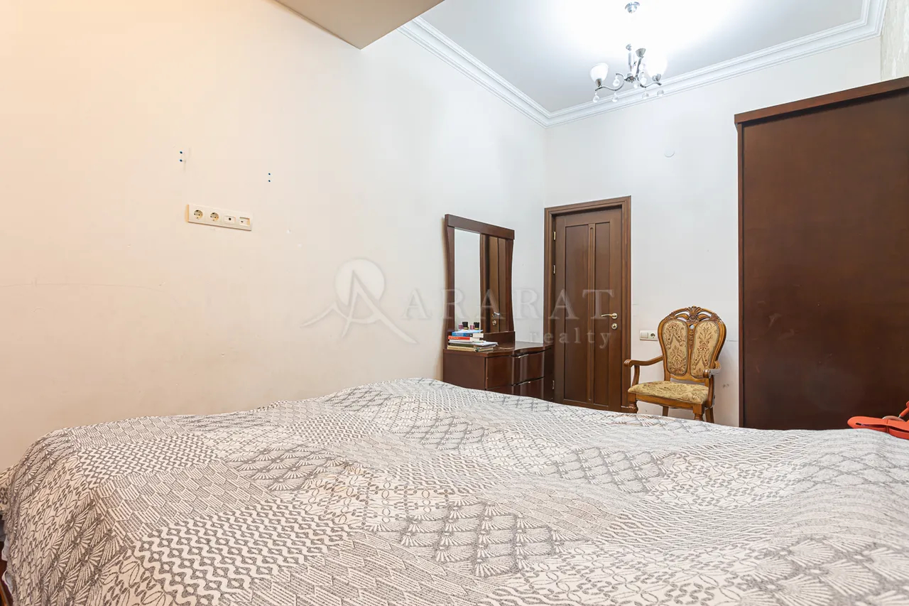 Купить 3 комнатную квартиру Комитас пр, Арабкир Ереван, 158242