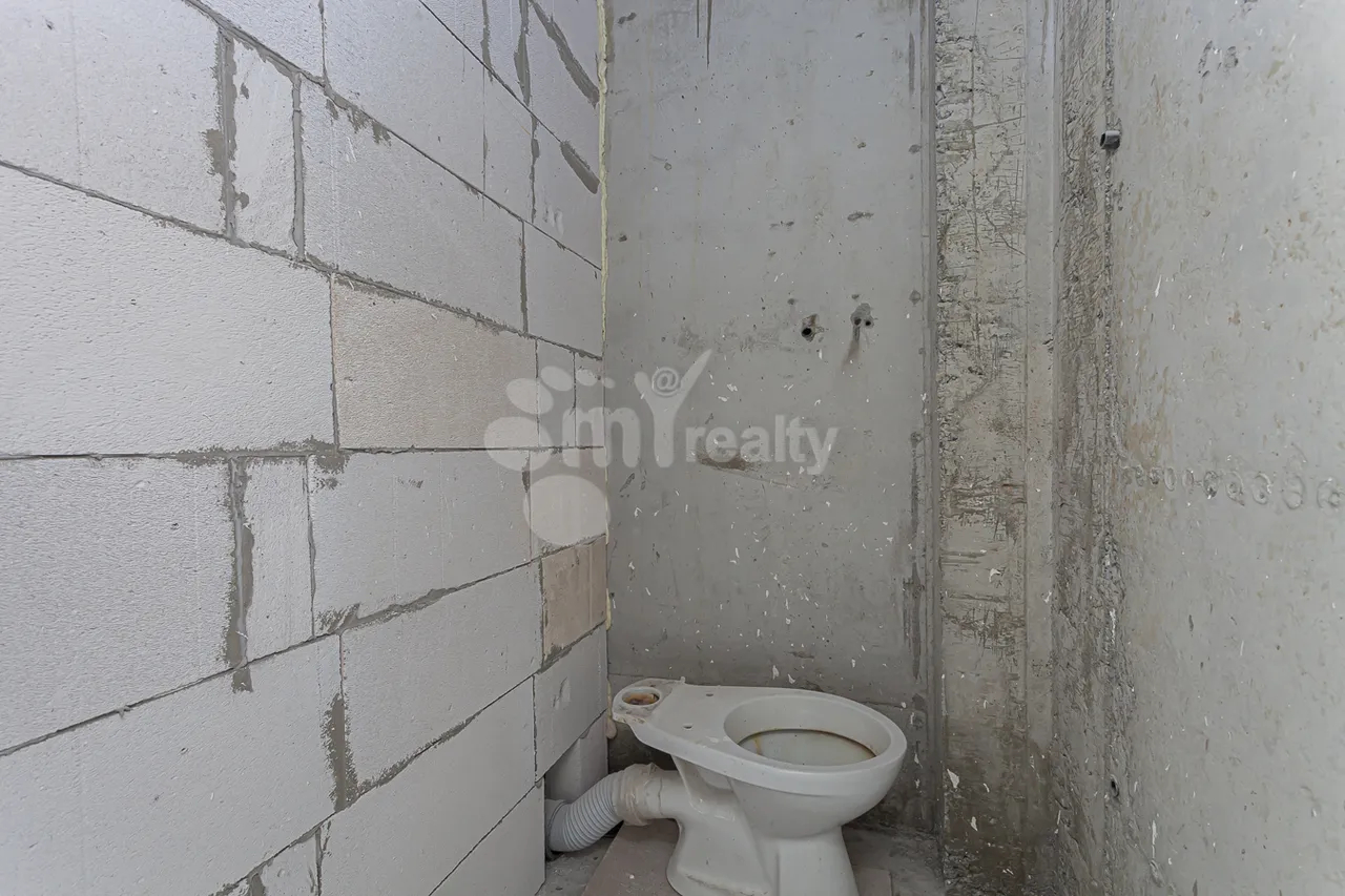 3 bedroom apartment for sale Hasratyan st., Adjapnyak Yerevan, 157406