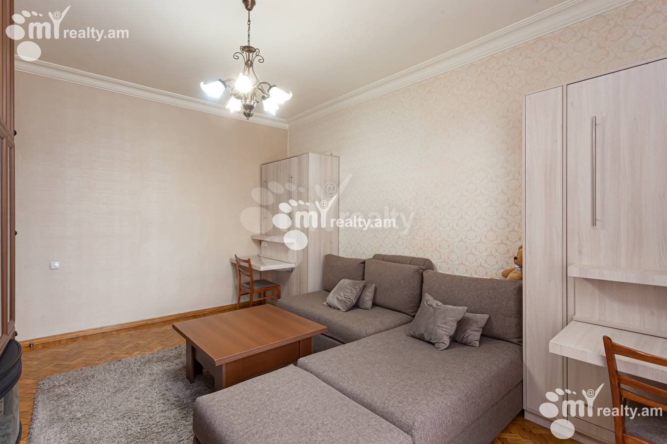 Купить 1 комнатную квартиру Сарян ул, Центр Ереван, 149804