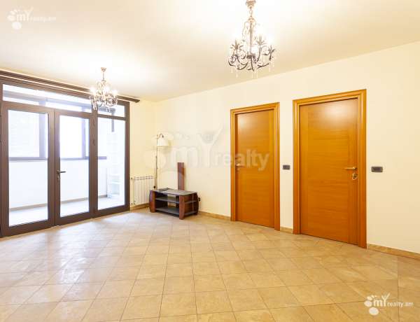 3-senyakanoc-bnakaran-vardzakalutyun-Yerevan-Center