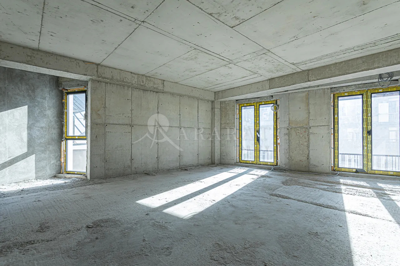 4 bedroom apartment for sale خیابان لئو, مرکز شهر ایروان, 157439