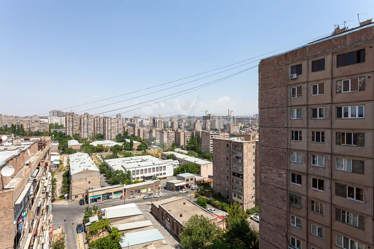 4 bedroom apartment for sale خیابان داوتاشِن بلوک 1, داوتاشِن ایروان, 157367