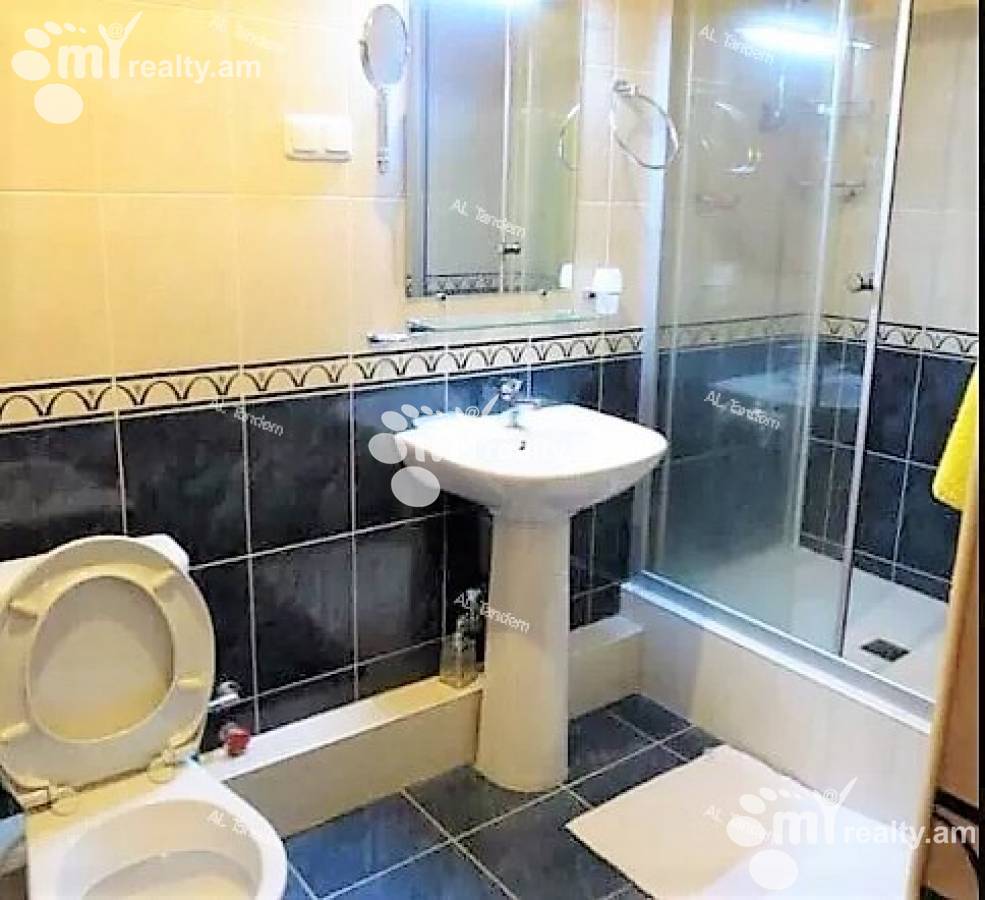 3 bedroom apartment for rent Buzand St, Center Yerevan, 124416