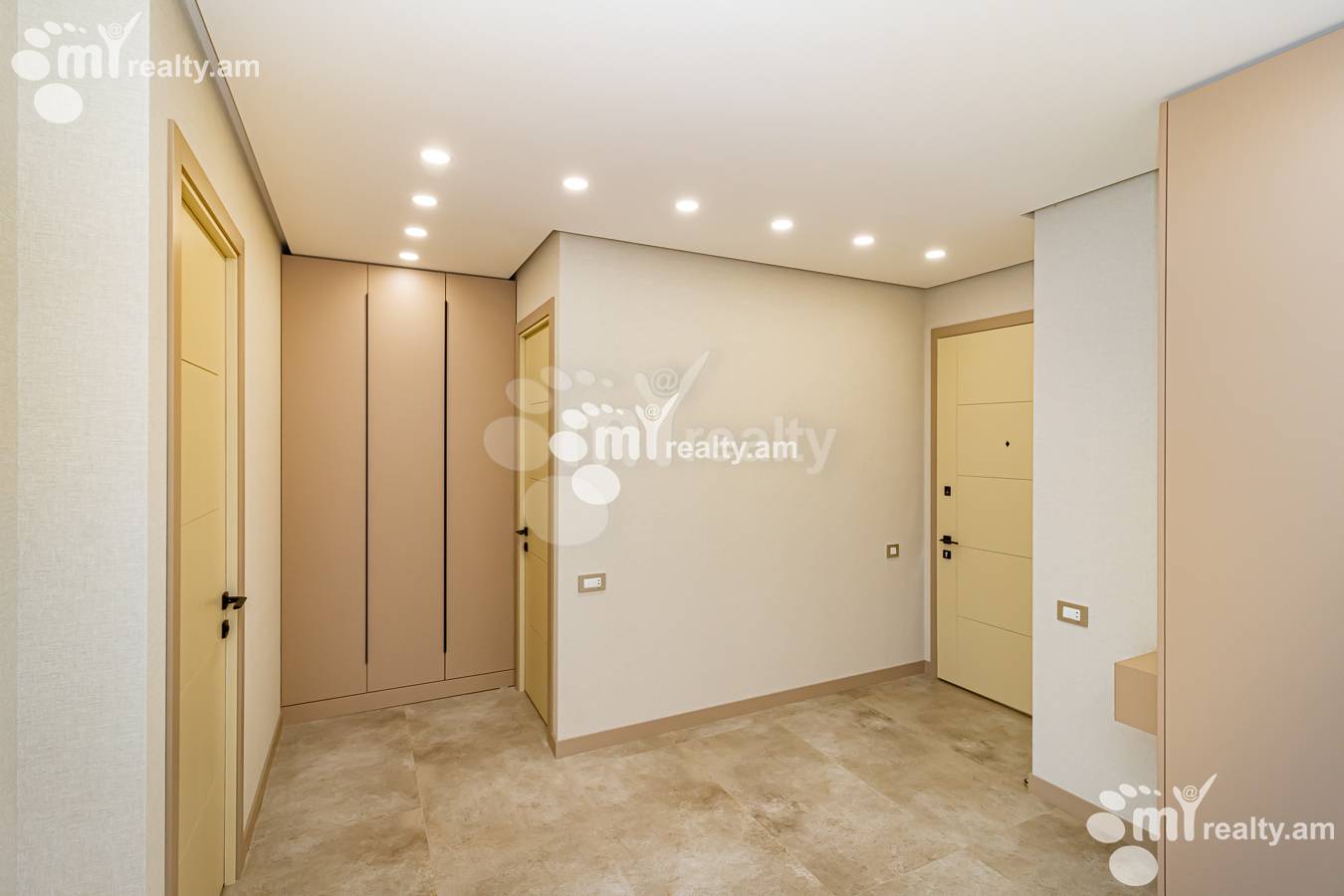 Купить 2 комнатную квартиру Азатутян пр, Арабкир Ереван, 152941