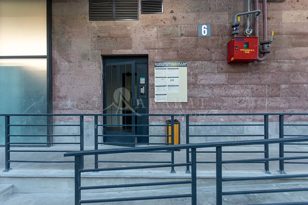 4 սենյականոց բնակարան  Ադոնց փող, Արաբկիր Երևան, 157884