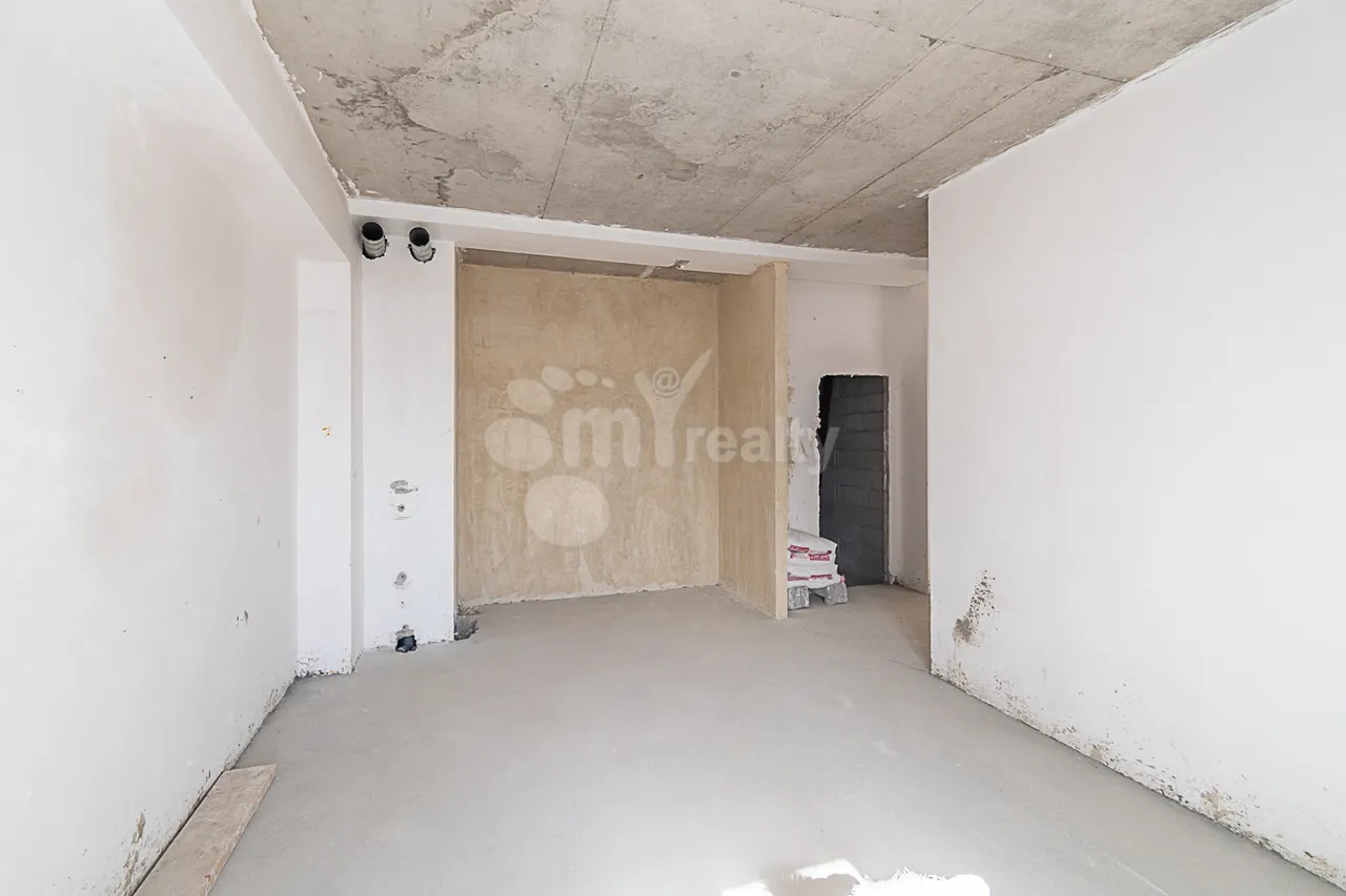 4 սենյականոց բնակարան  Անտառային փող, Կենտրոն Երևան, 158678