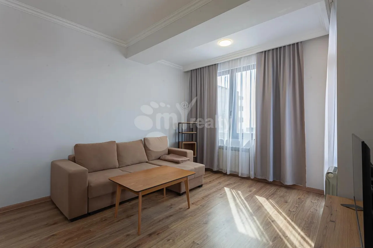 3 սենյականոց բնակարան վարձով Արղության փող, Արաբկիր Երևան, 159955