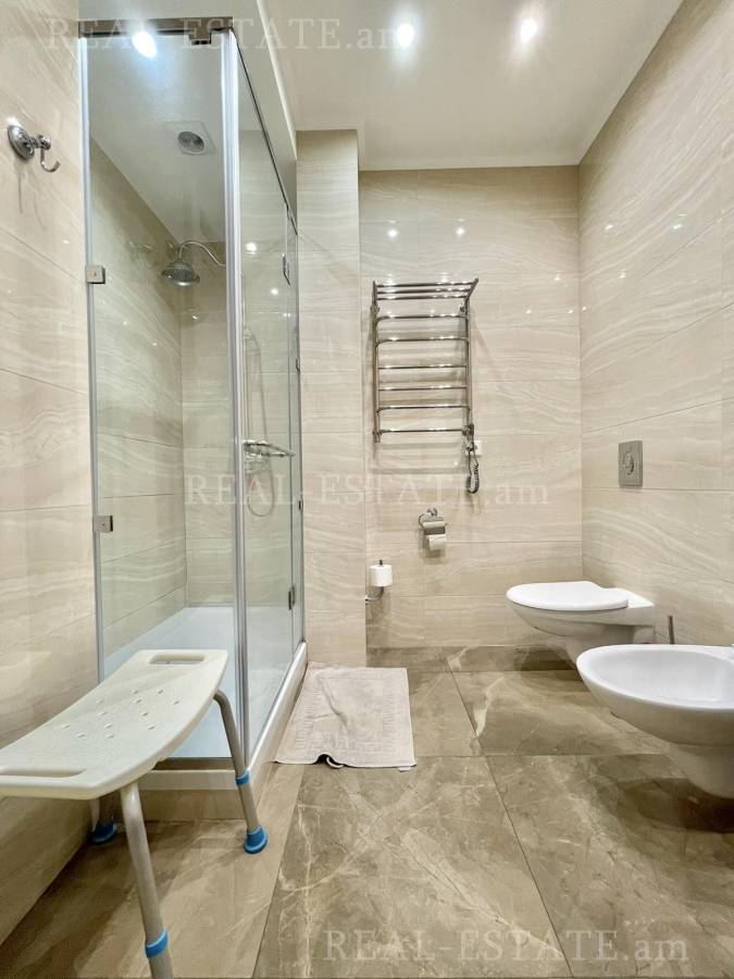 4 bedroom apartment for sale خیابان آرام, مرکز شهر ایروان, 112955