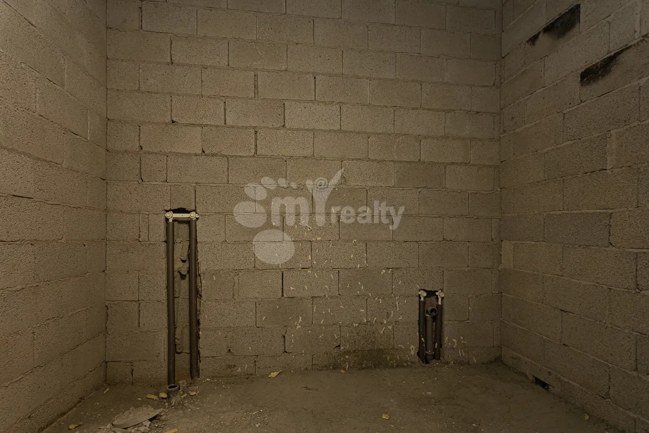 4 bedroom apartment for sale Sevak St, Qanaqer- Sejtun Yerevan, 157501