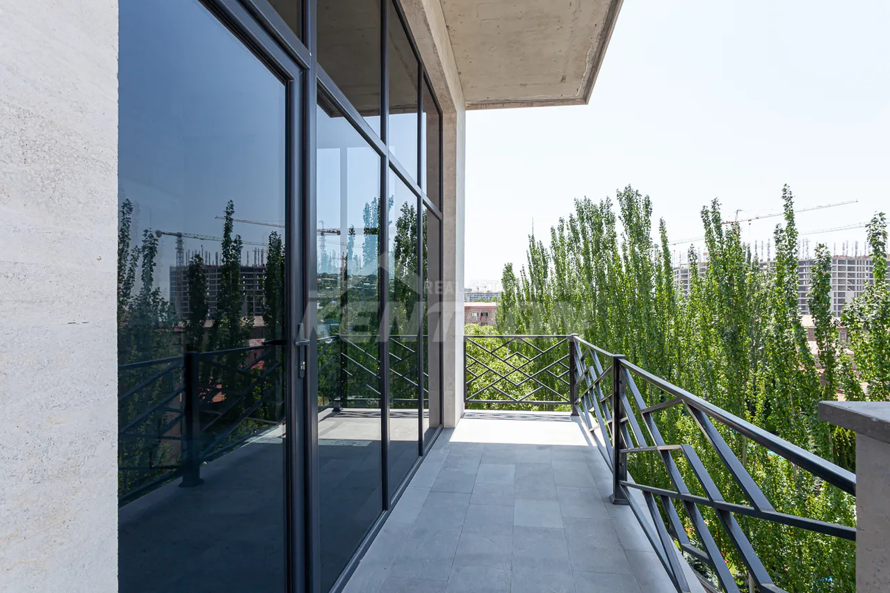 Commercial for rent خیابان آرمِناک آرمِناکیان, نورک ماراش ایروان, 161799