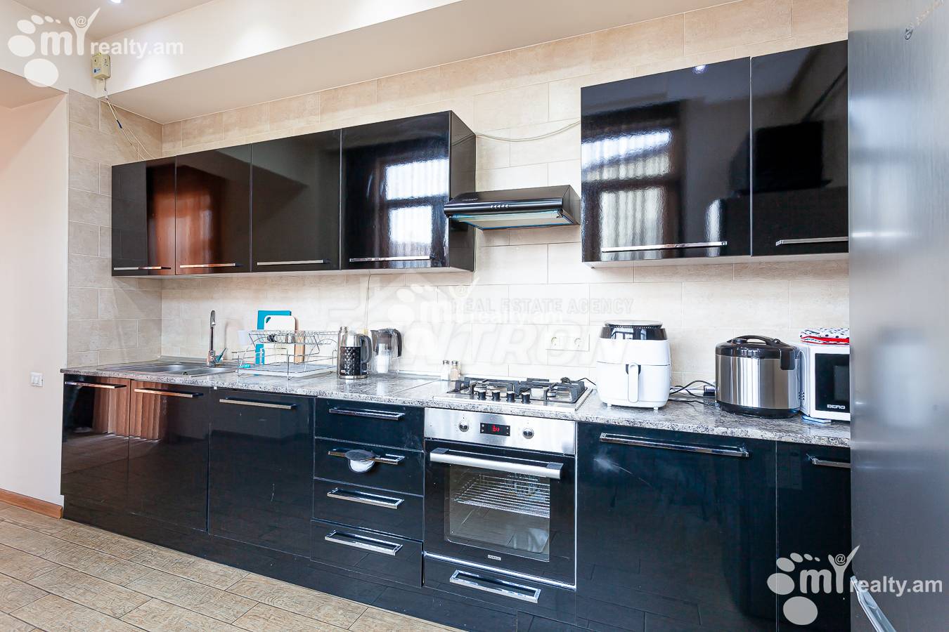 3 bedroom apartment for sale Tumanyan St, Center Yerevan, 145339